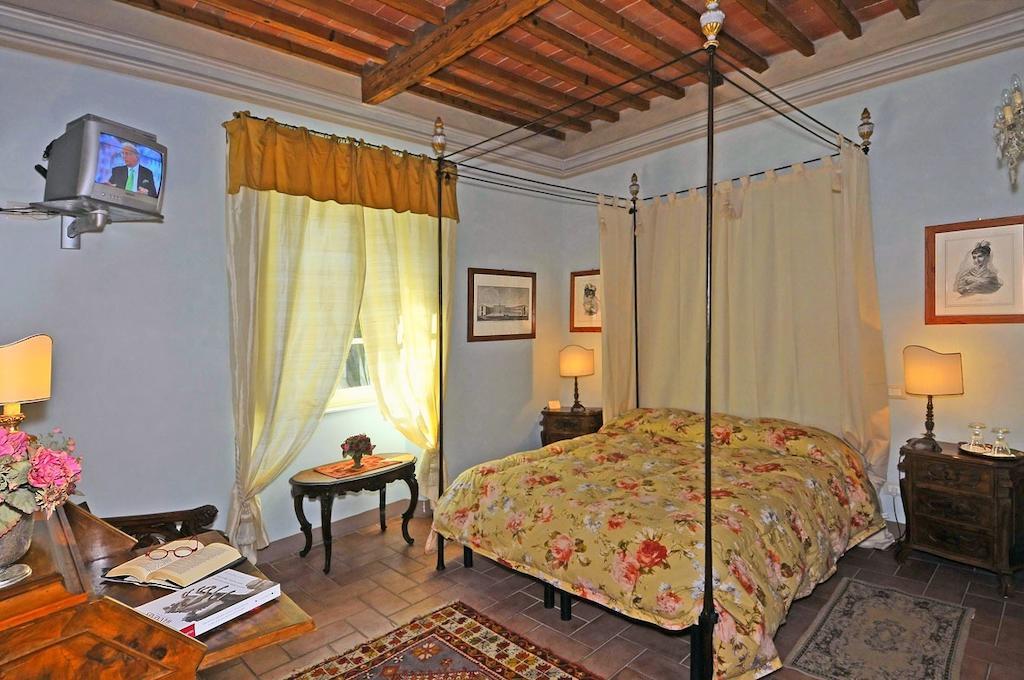 Villa Lombardi Camaiore Exteriör bild
